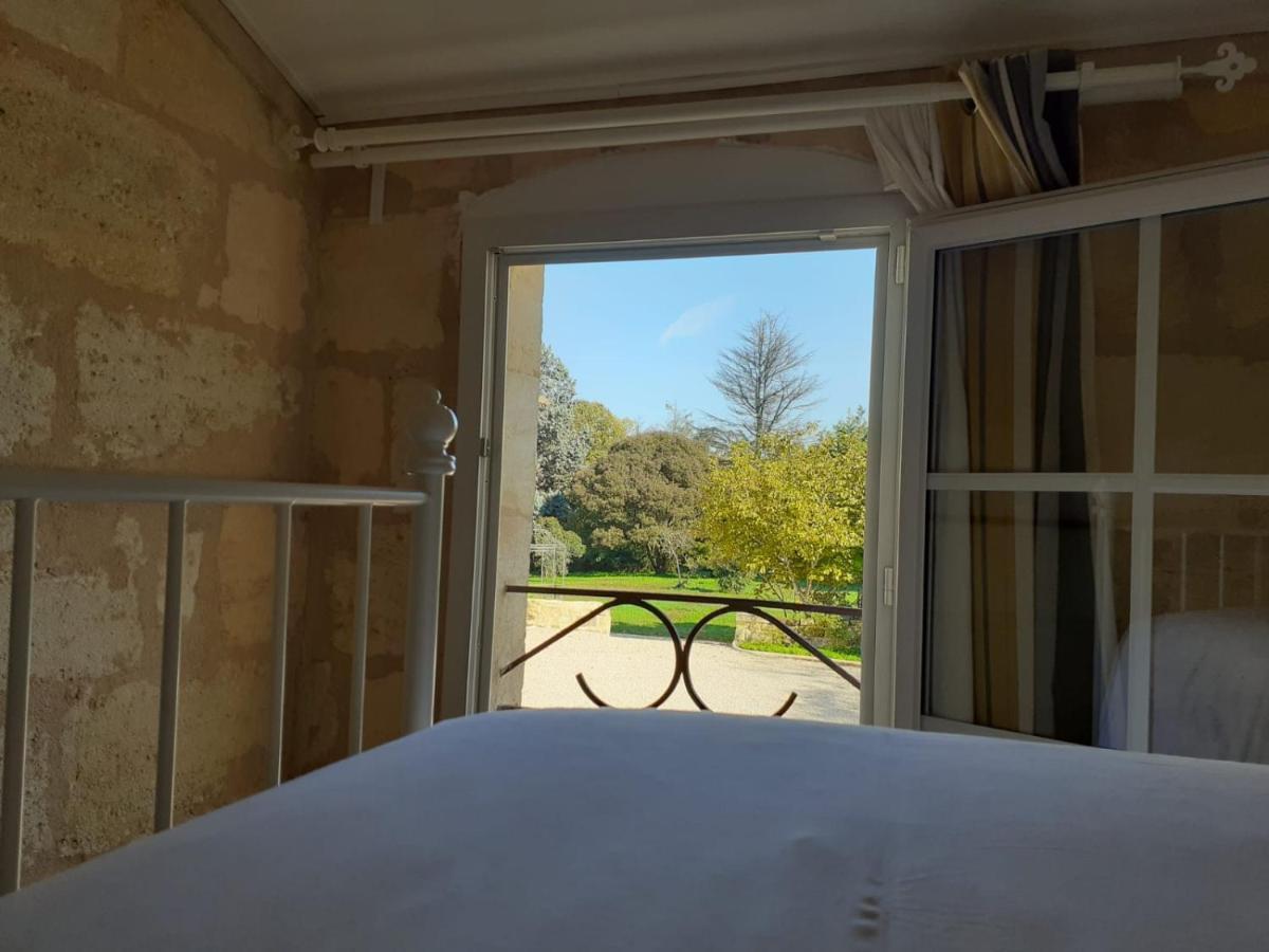 Hotel Domaine Du Chauvet Sainte-Eulalie  Esterno foto